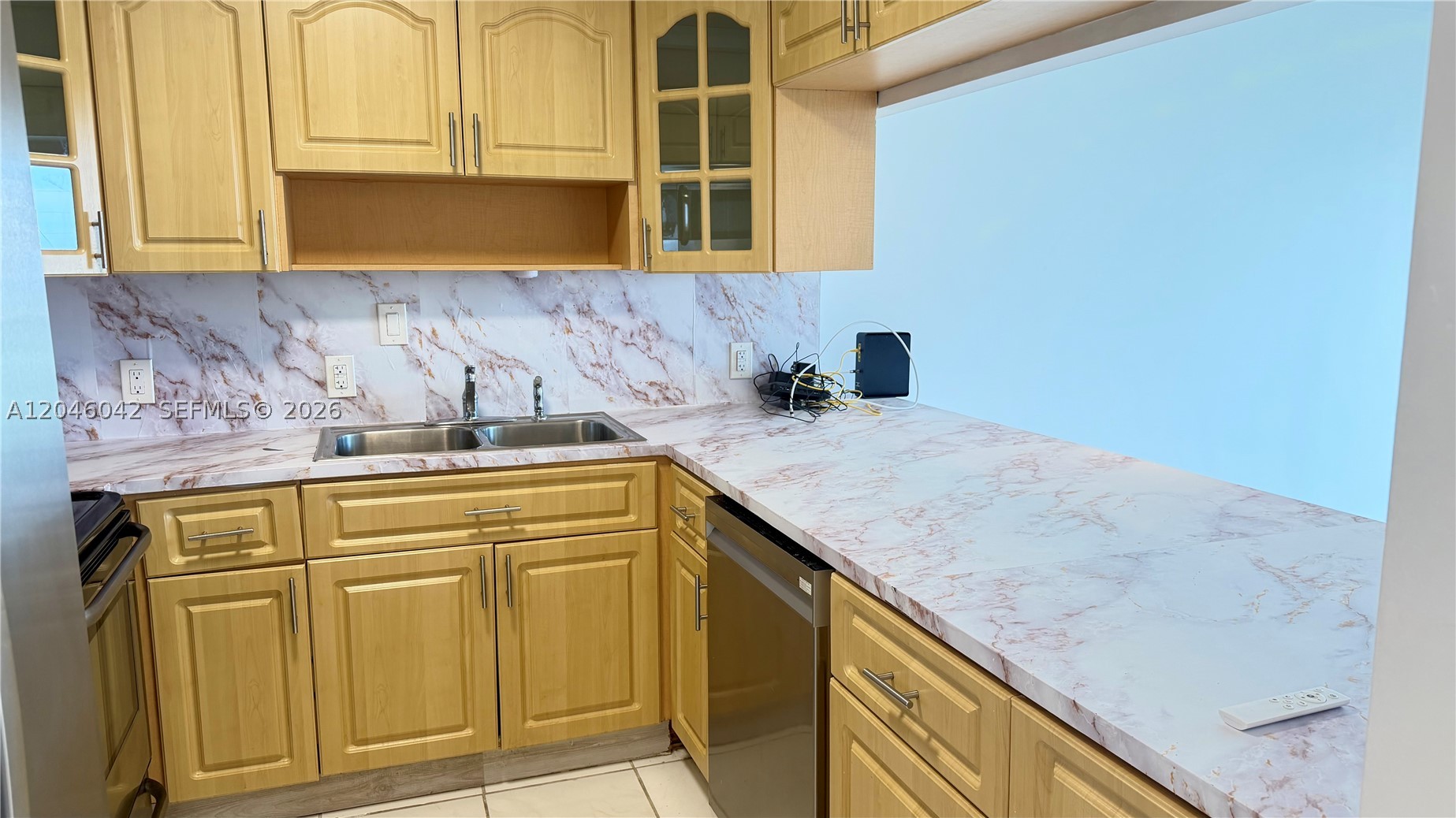 ARLEN HOUSE EAST CONDO - Residential