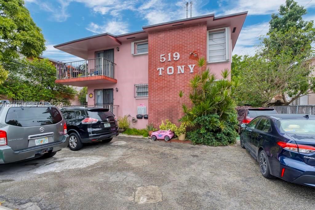 Great Investment opportunity in a very Rentable desired area 
4 units with seperate Electic meters, New AC units and roof 
4+ Parking Spaces Water included in the rent,
Close to Downtown and Marlin Stadium, Kitchen and Batr00ms remodeled
Wrap around Balconies.
All units rented.

NO APPRAISAL CONTINGENCY