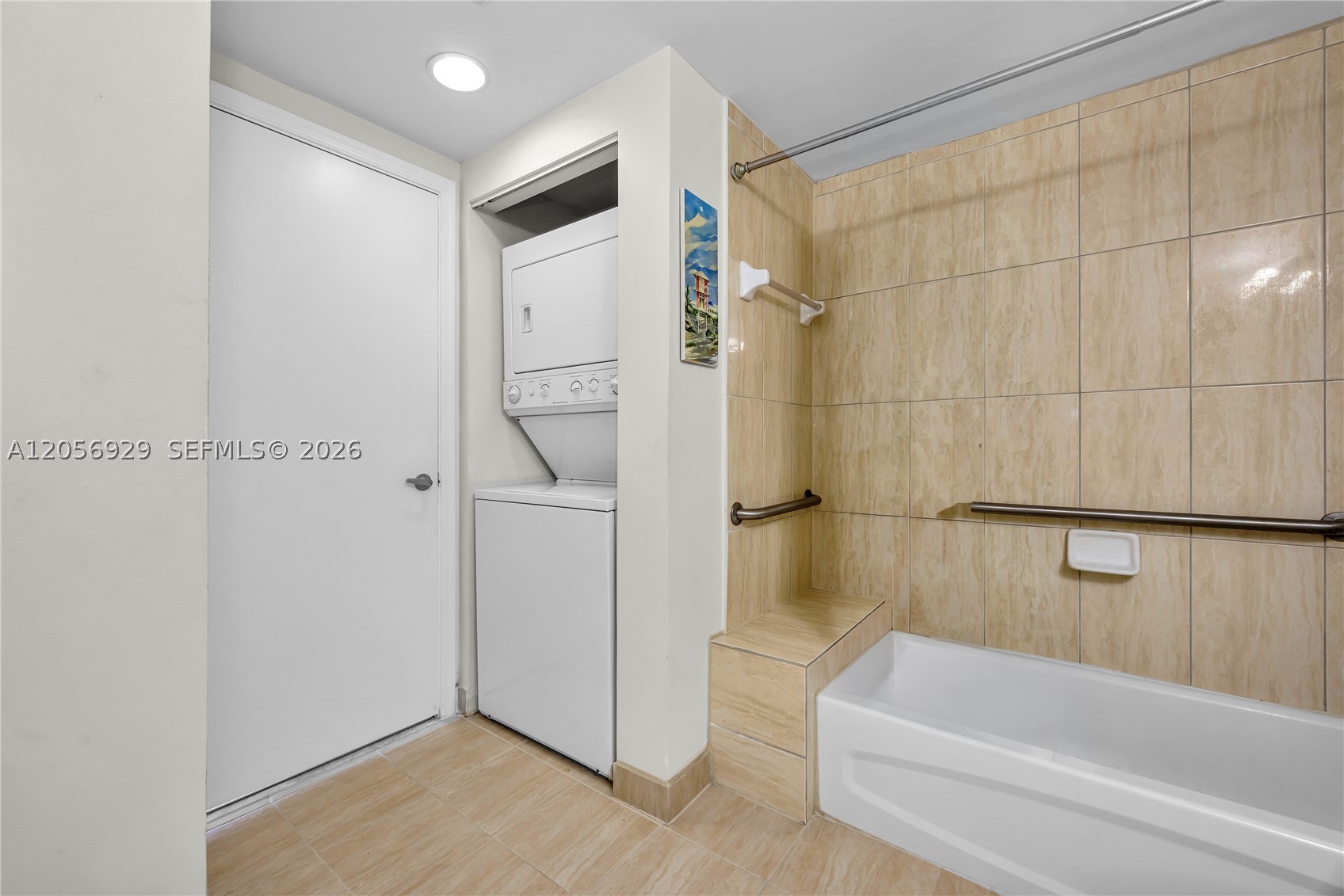 OPERA TOWER CONDO - Residential