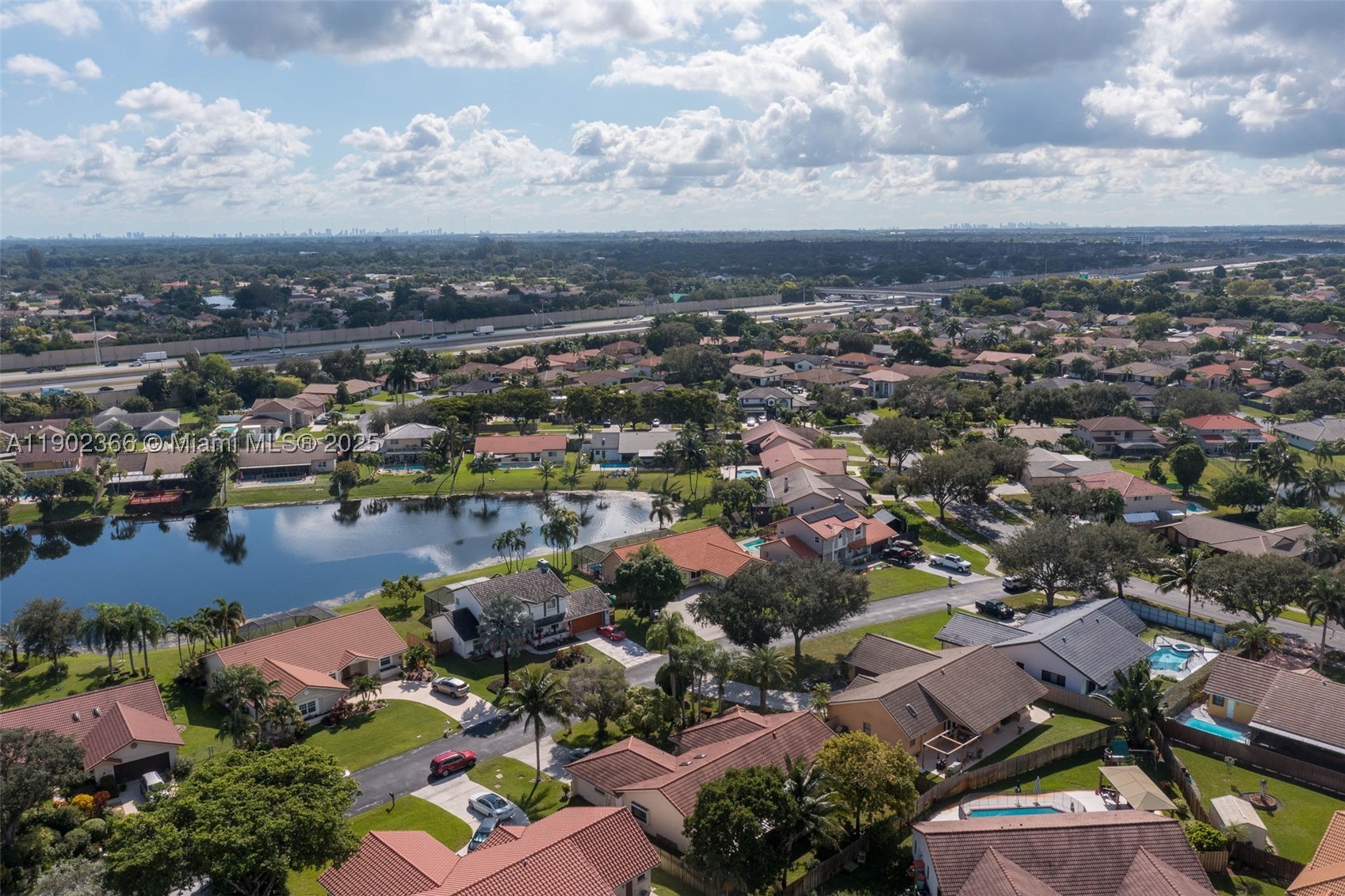 HAWKES BLUFF - Residential