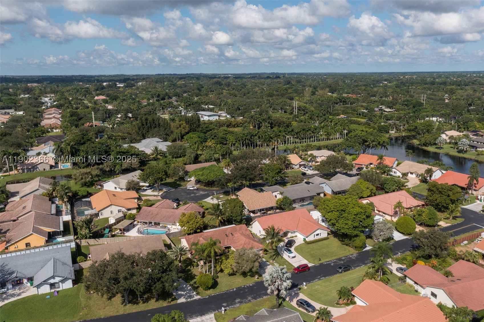 HAWKES BLUFF - Residential