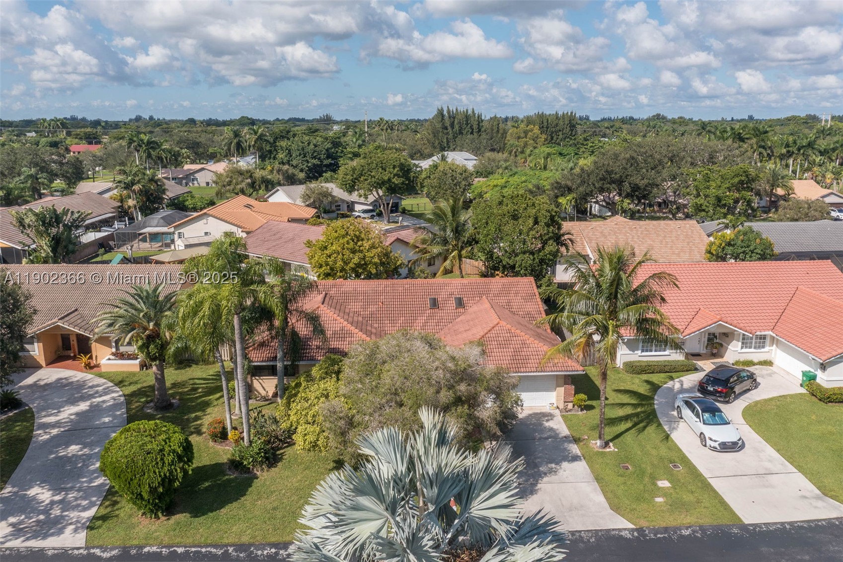 HAWKES BLUFF - Residential