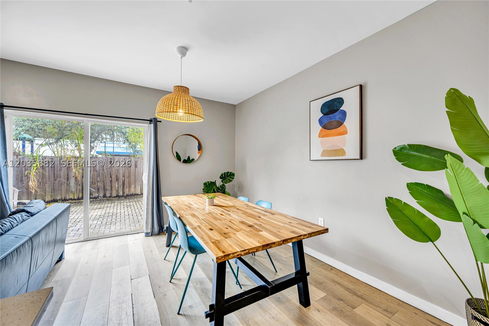 BISCAYNE GARDENS SEC A - Residential Lease