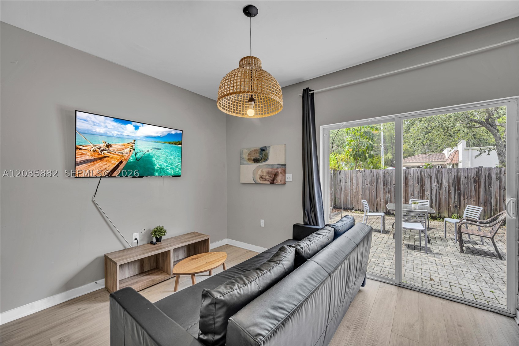 BISCAYNE GARDENS SEC A - Residential Lease
