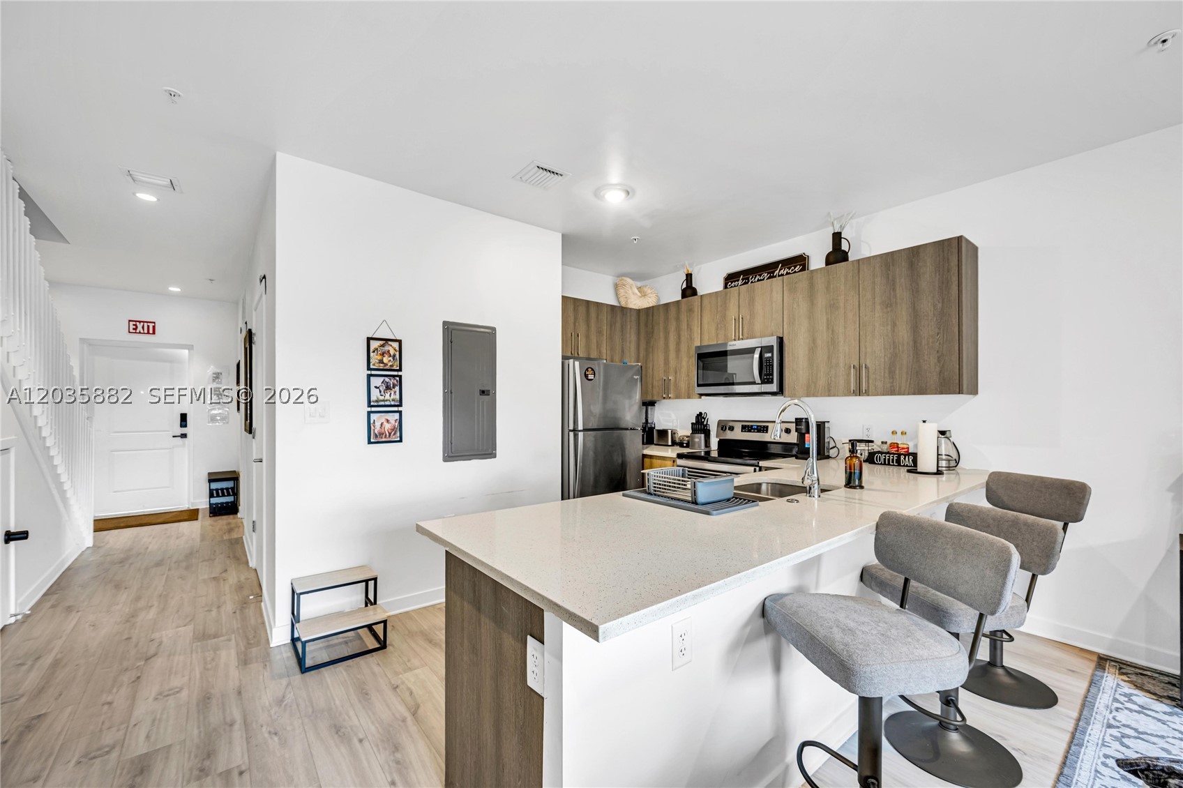 BISCAYNE GARDENS SEC A - Residential Lease