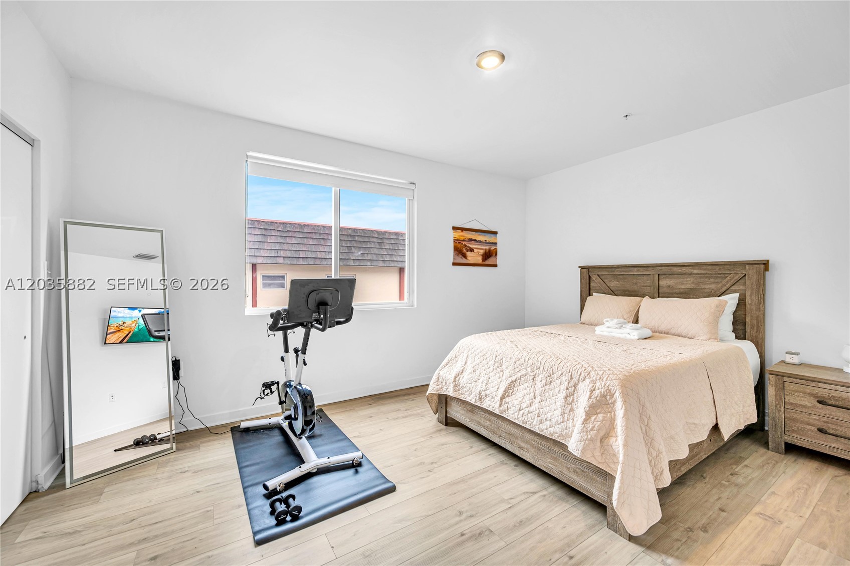 BISCAYNE GARDENS SEC A - Residential Lease