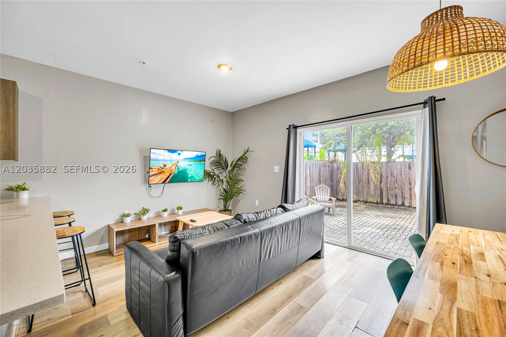 BISCAYNE GARDENS SEC A - Residential Lease