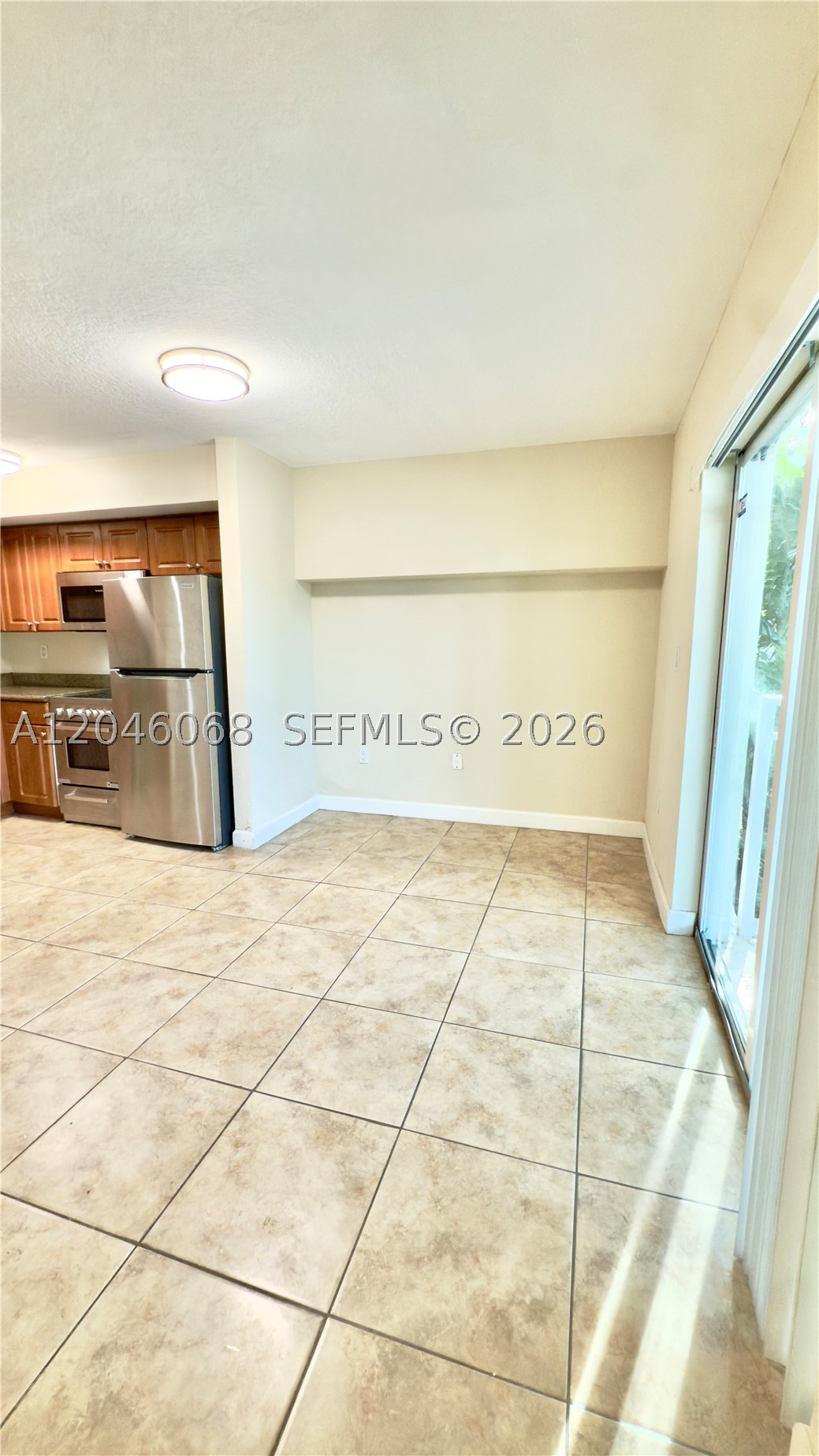 LAS BRISAS OF MIAMI BEACH - Residential