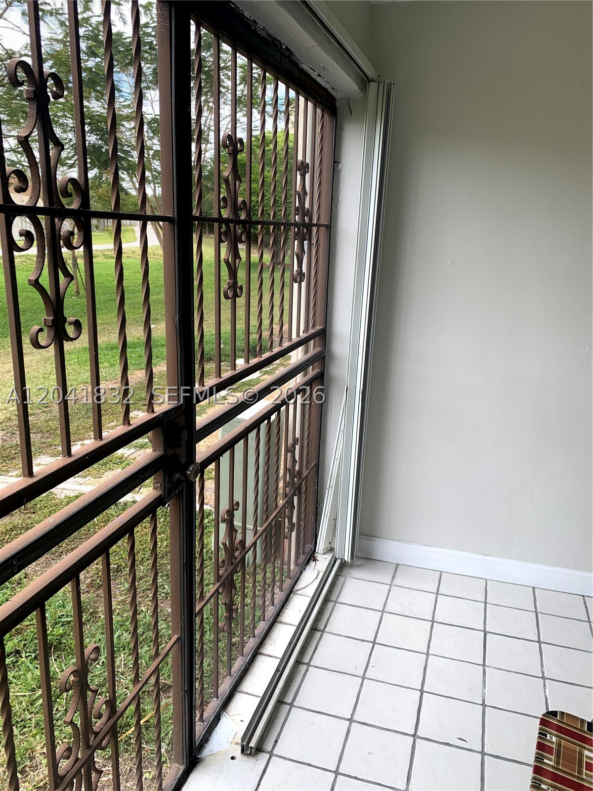 PARKWOOD - Residential Lease