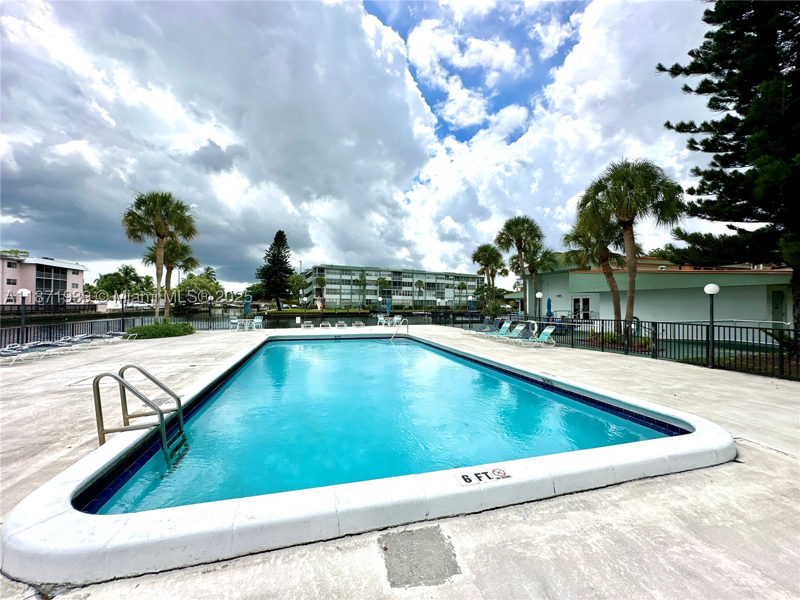 WATERGATE CONDOMINIUM NO 2 - Residential