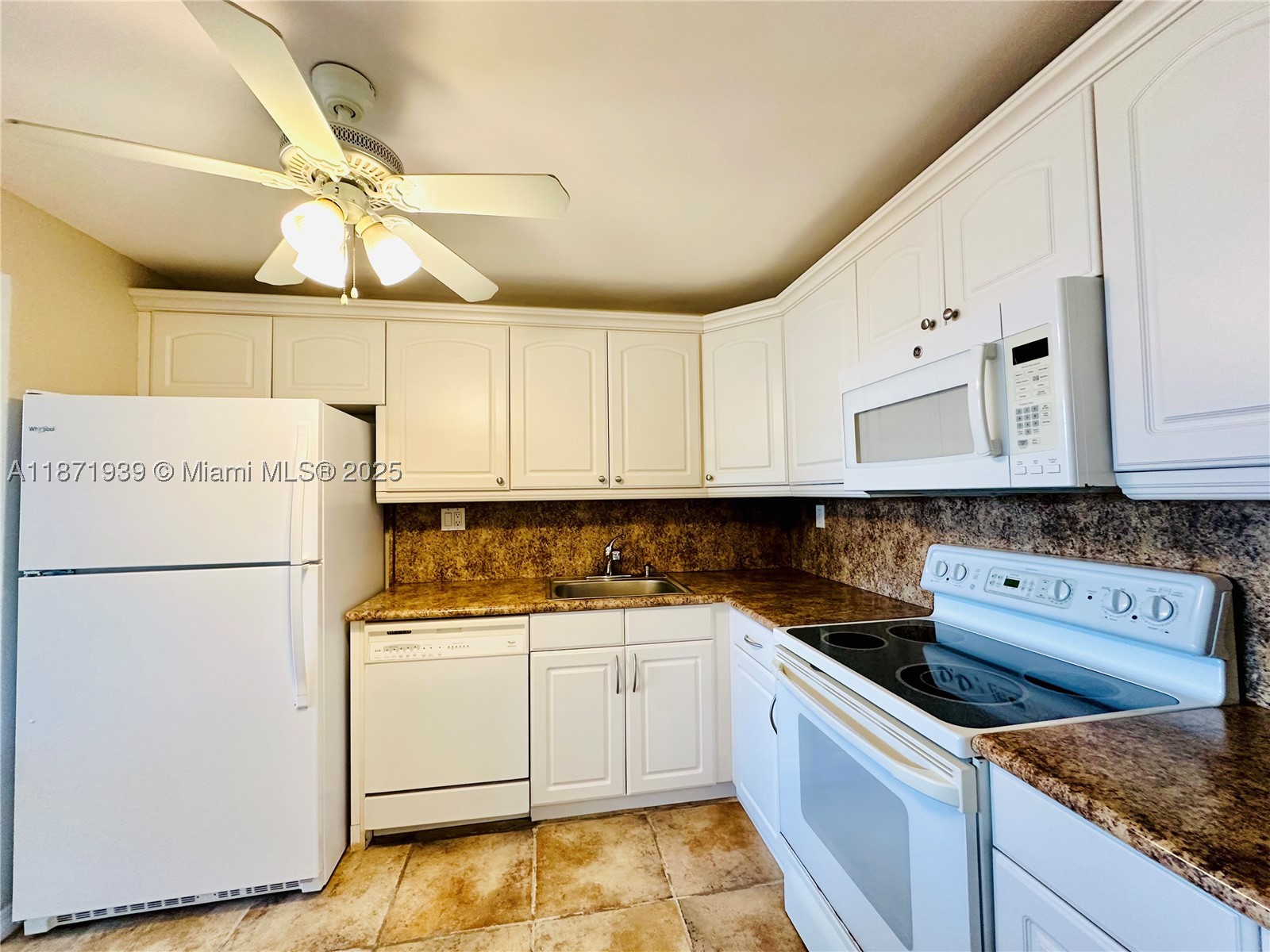 WATERGATE CONDOMINIUM NO 2 - Residential