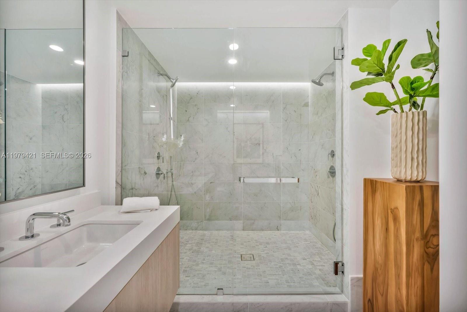 La Baia - Residential