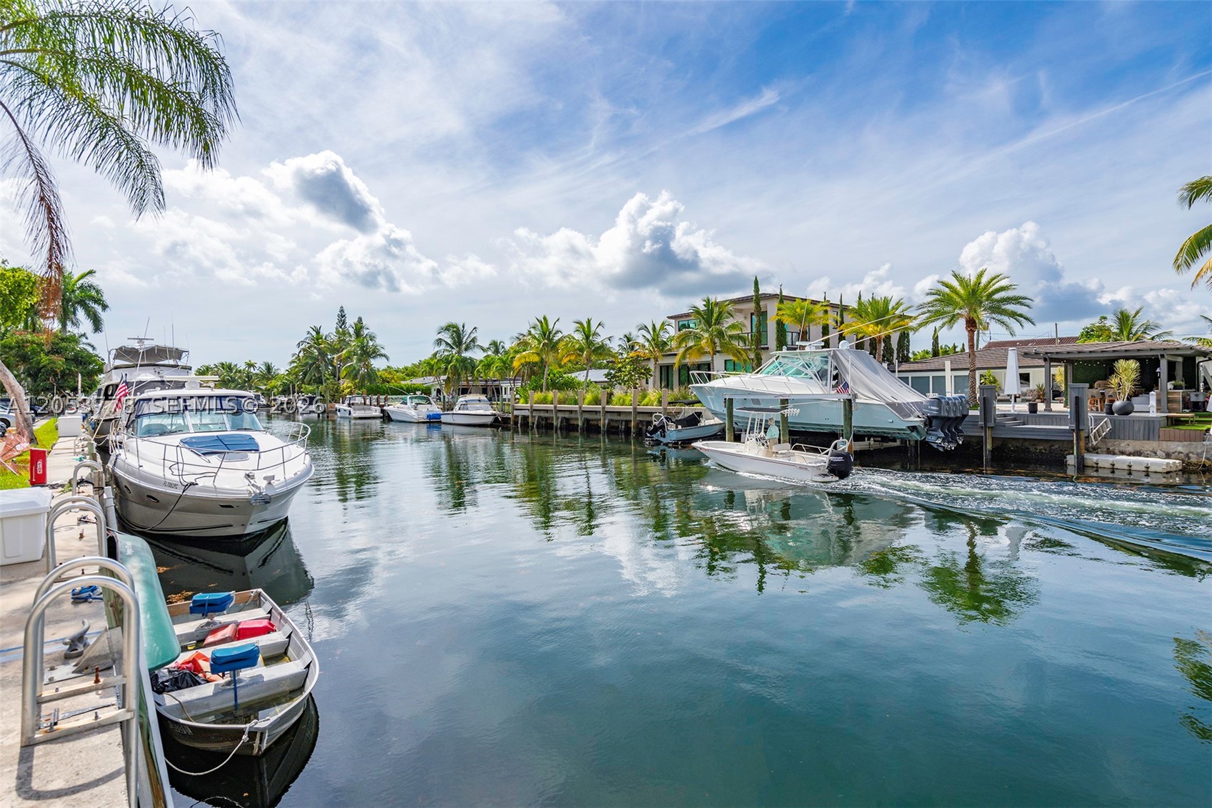 VECINO DEL MAR CONDO - Residential Lease