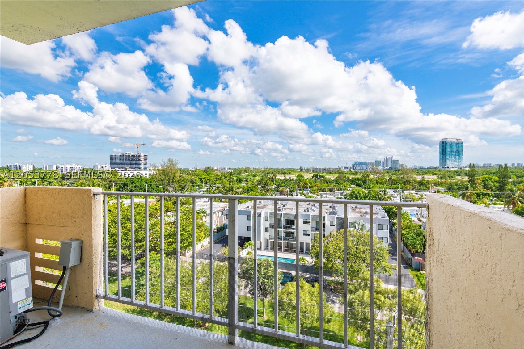 VECINO DEL MAR CONDO - Residential Lease