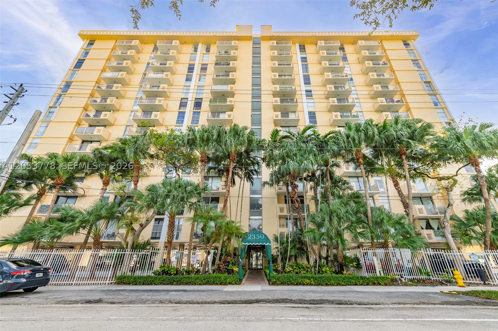 VECINO DEL MAR CONDO - Residential Lease