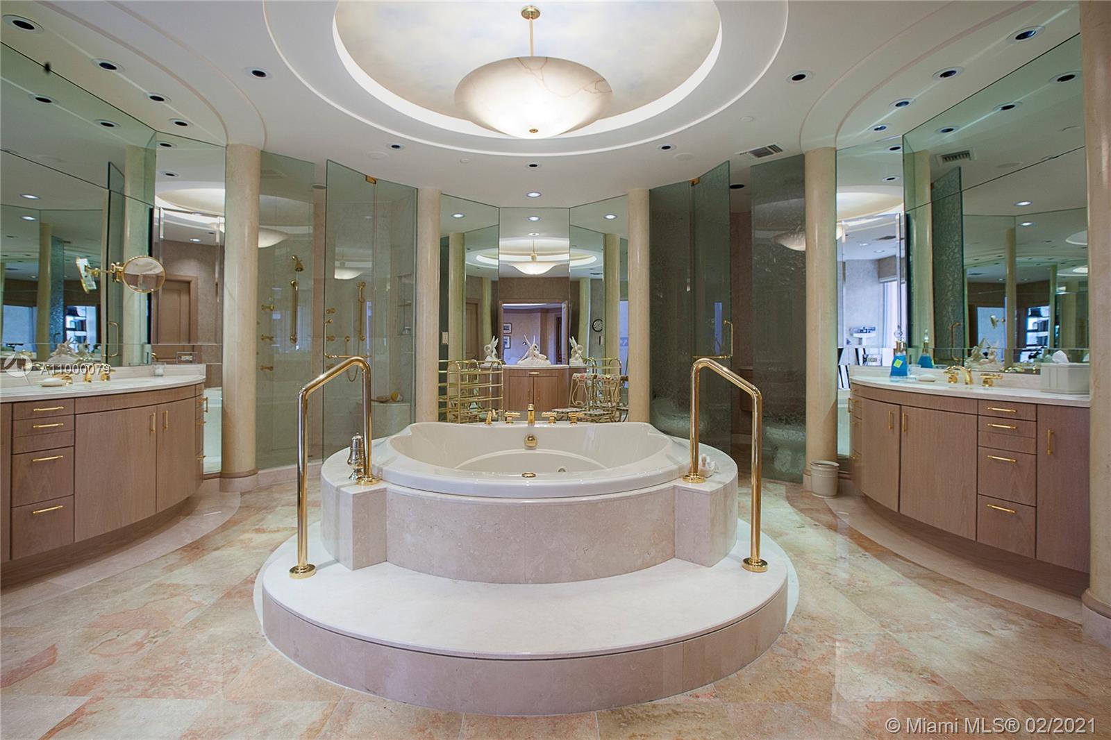 THE GABLES CONDO - Residential