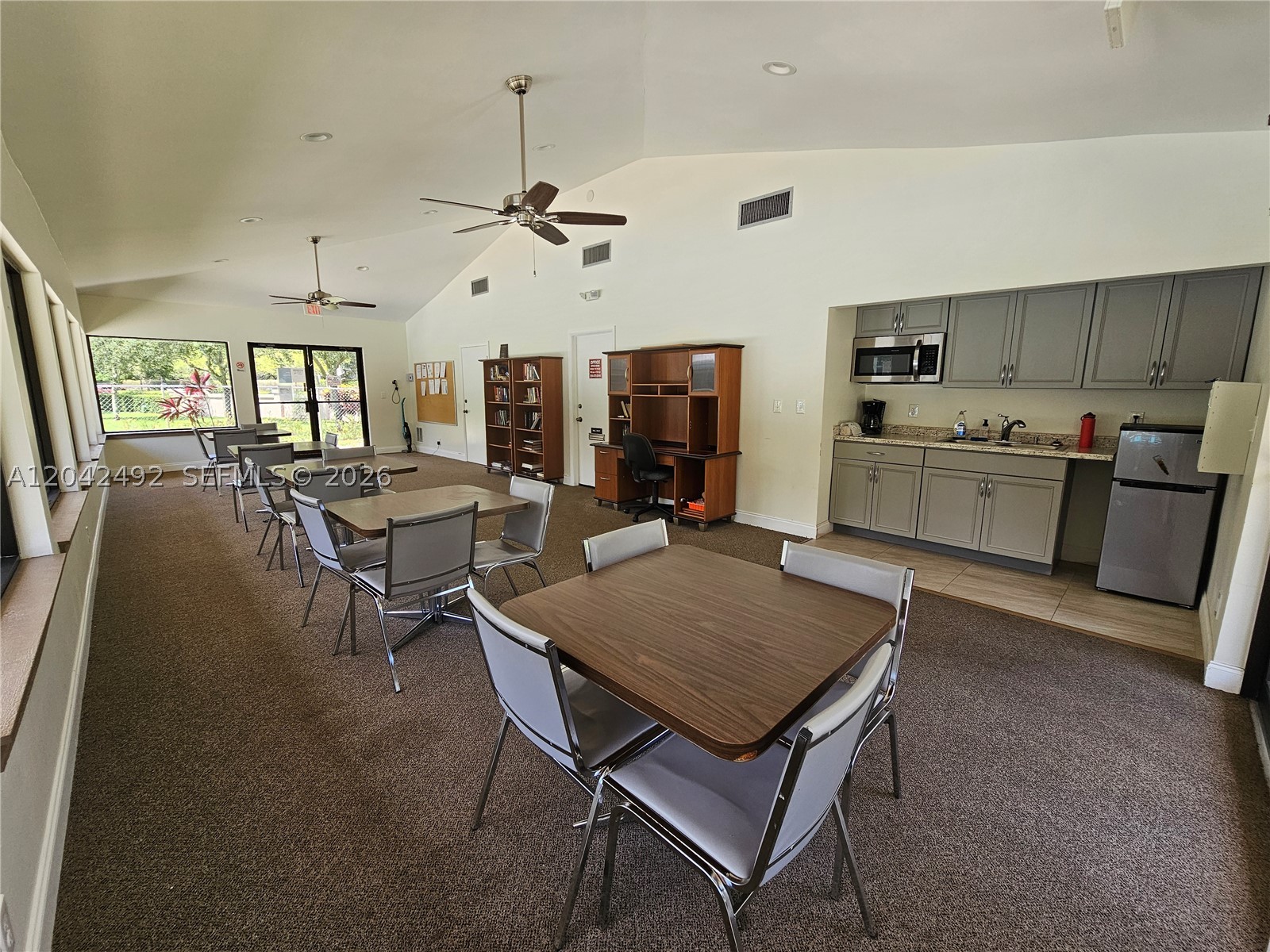 CONDO 7 OF SABAL PALM CON - Residential