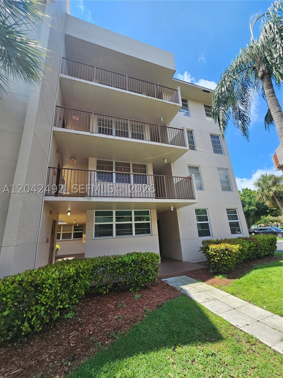 CONDO 7 OF SABAL PALM CON - Residential