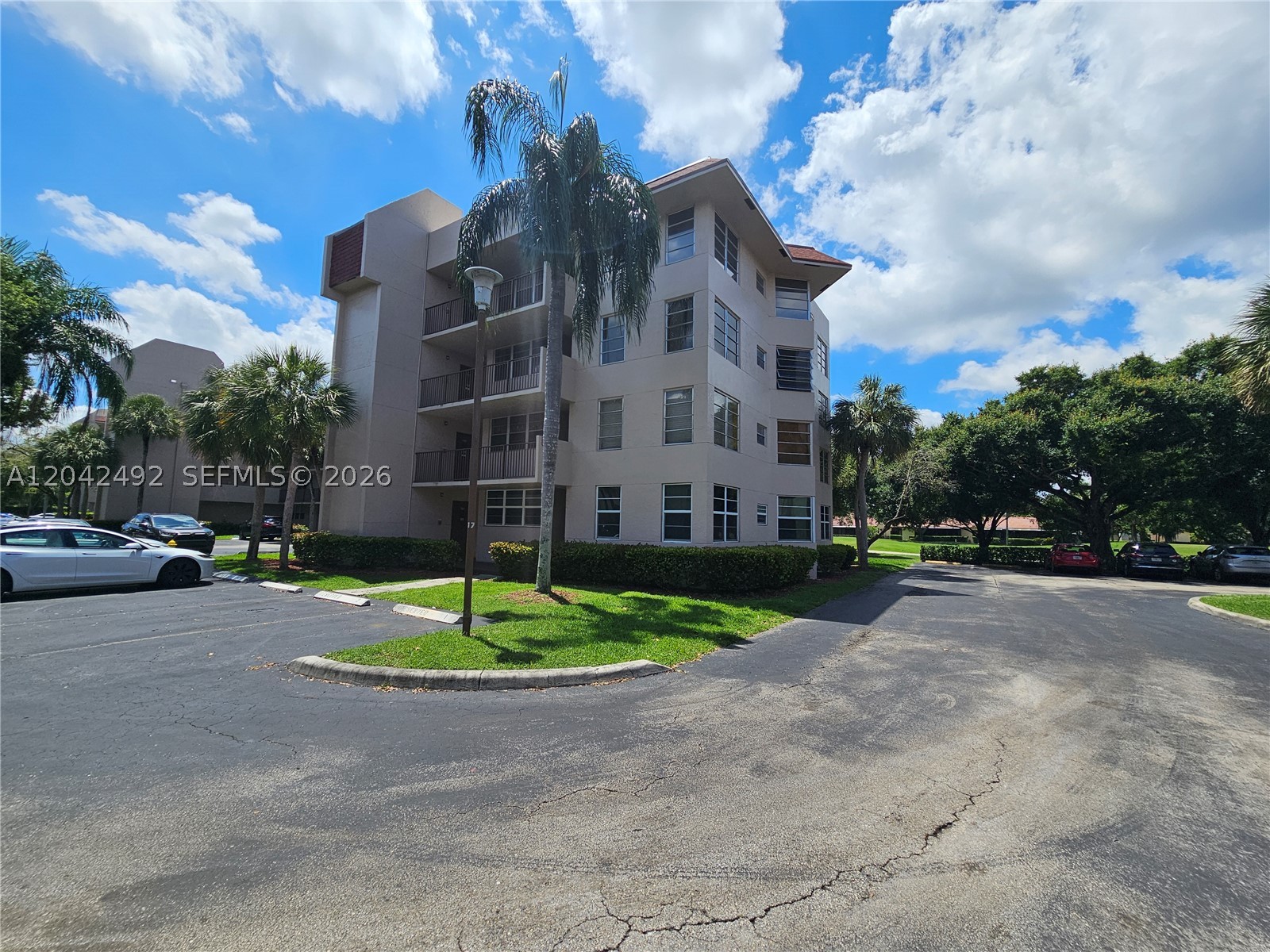 CONDO 7 OF SABAL PALM CON - Residential