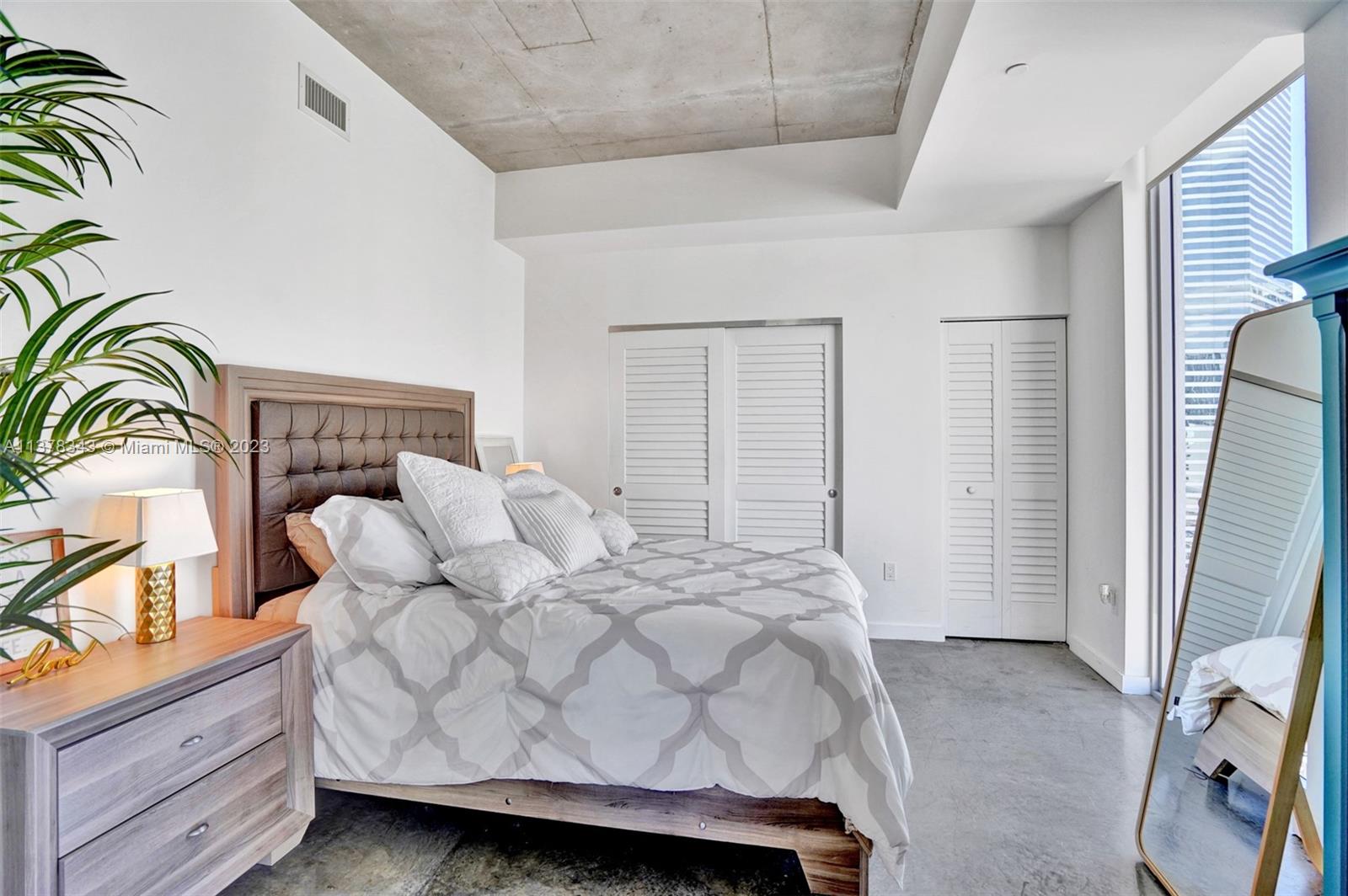 CENTRO CONDO - Residential