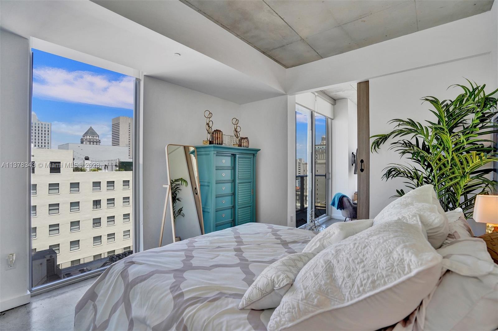CENTRO CONDO - Residential