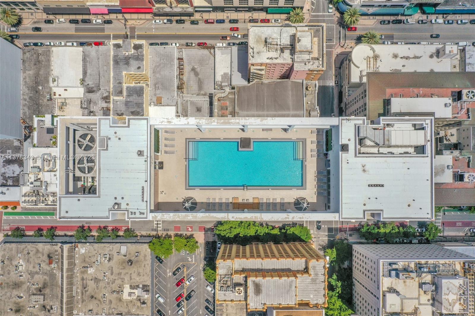 CENTRO CONDO - Residential