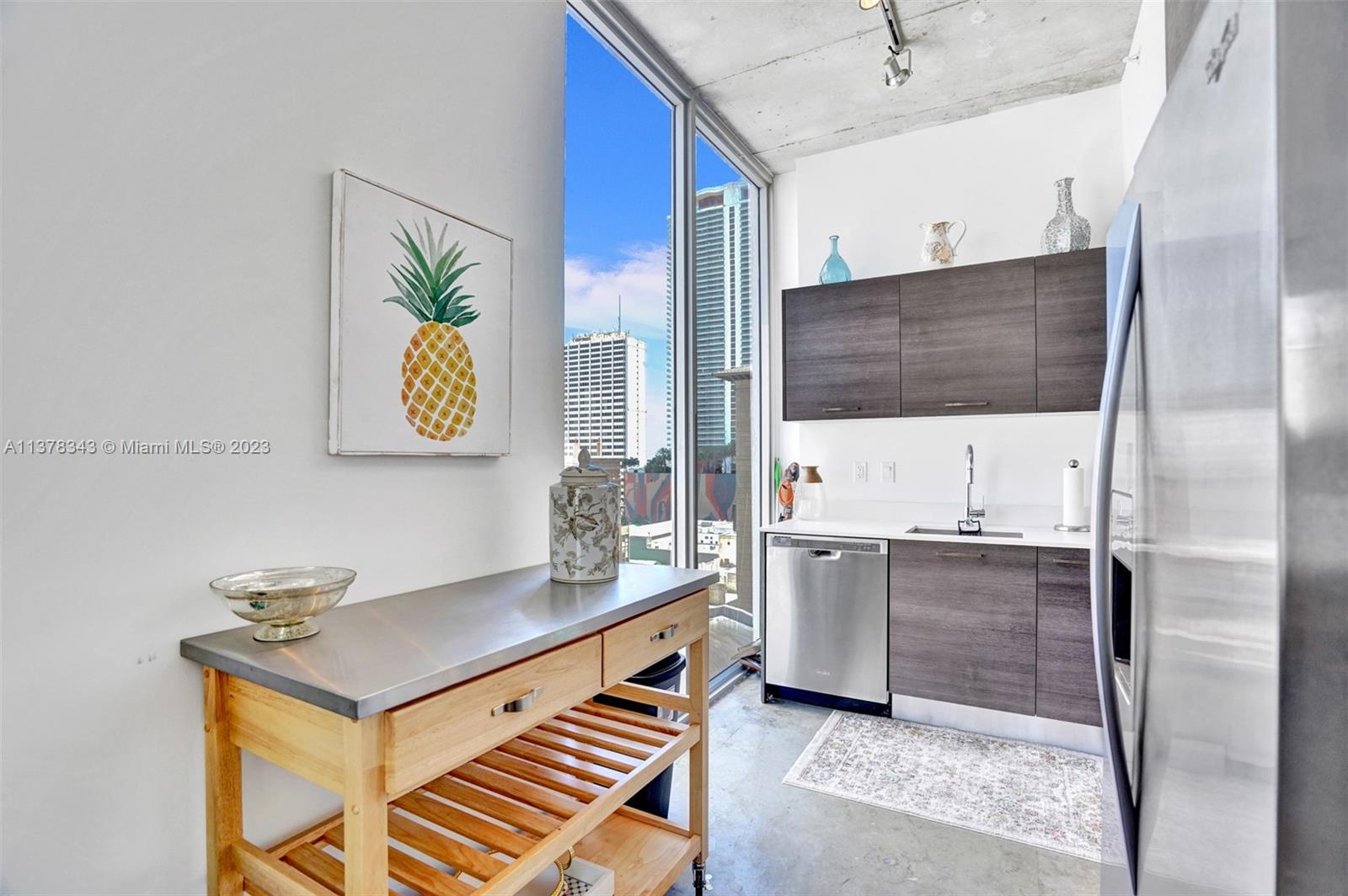 CENTRO CONDO - Residential