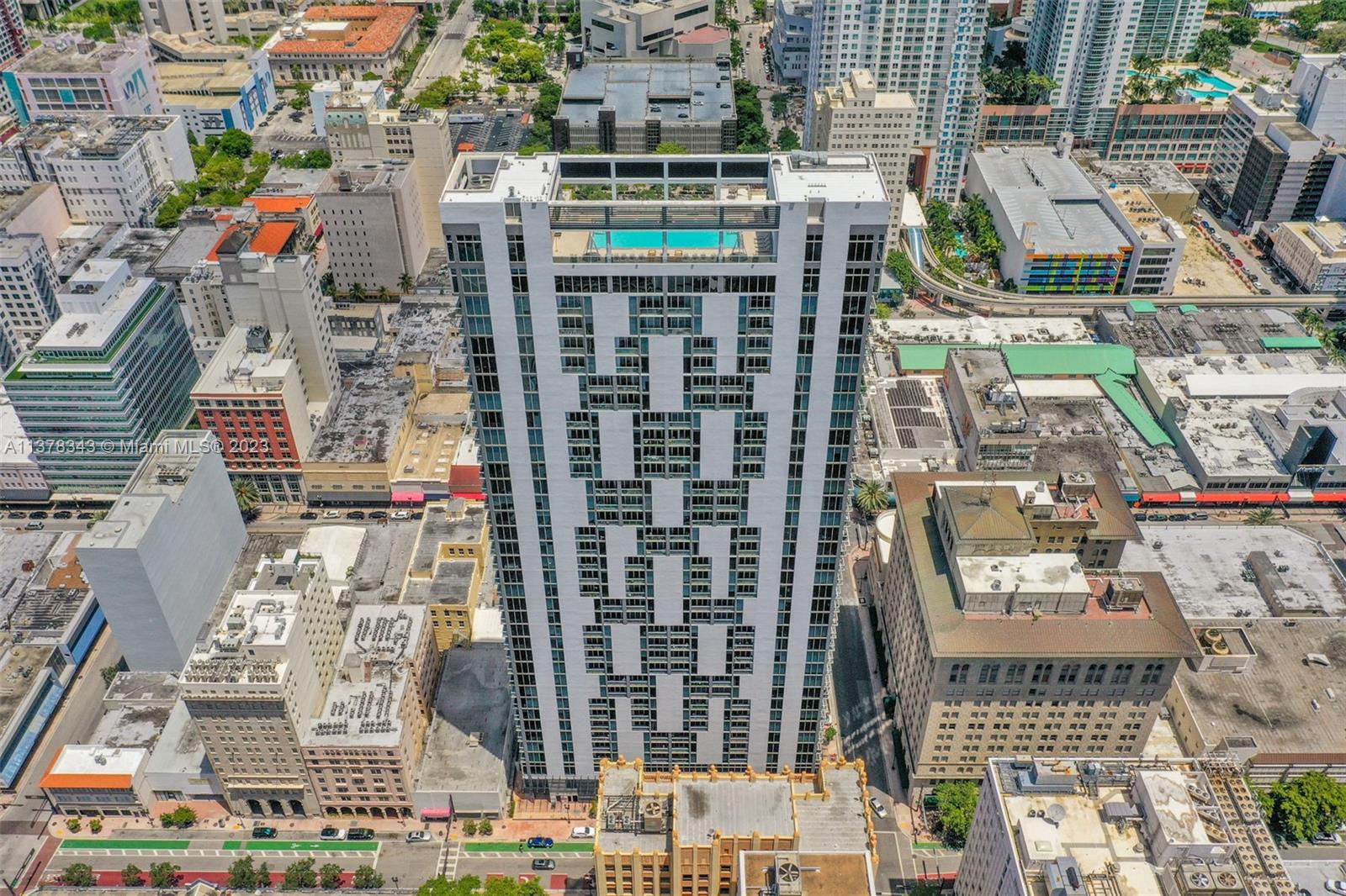 CENTRO CONDO - Residential