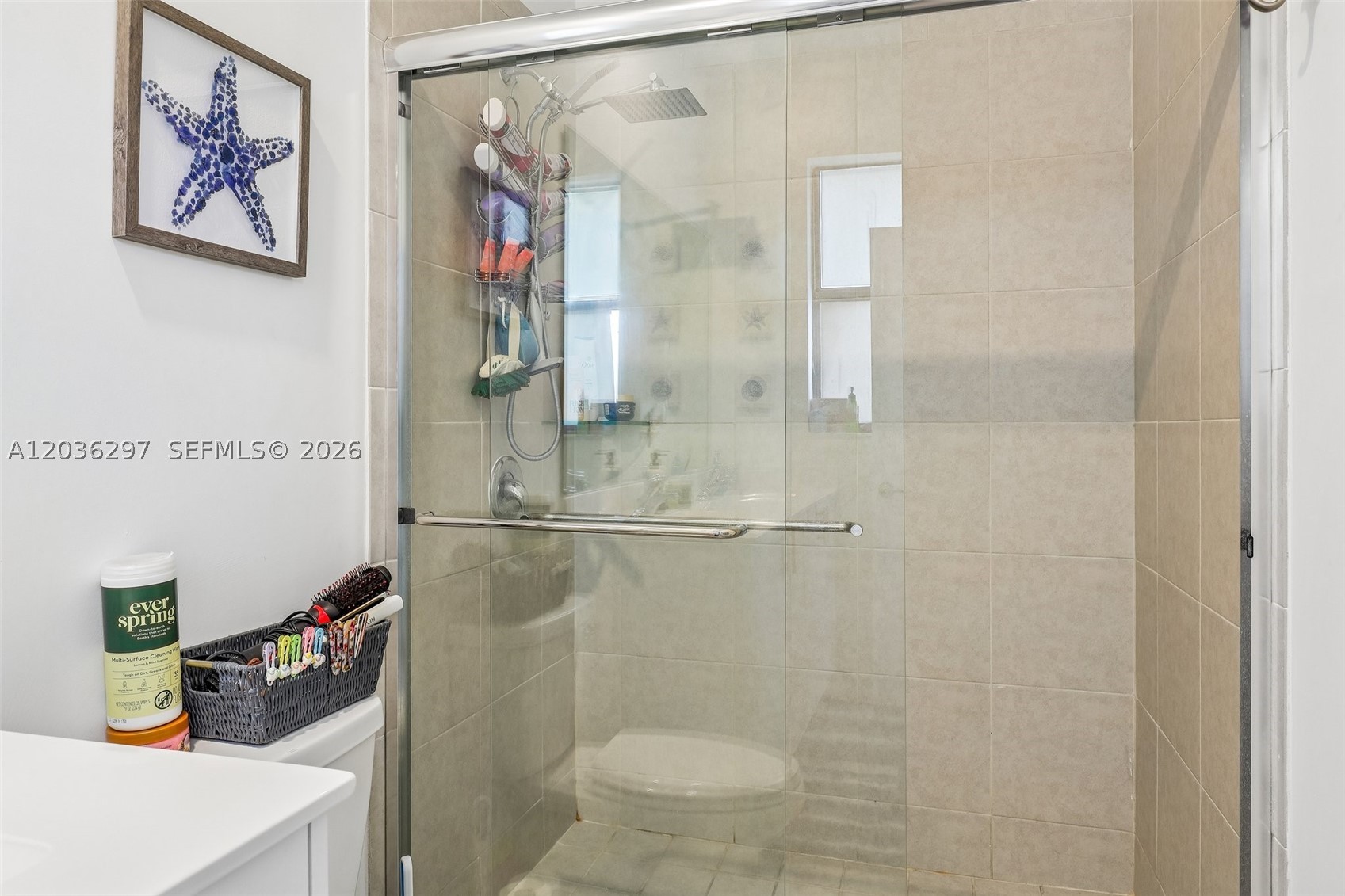 VISTA LAGO - Residential