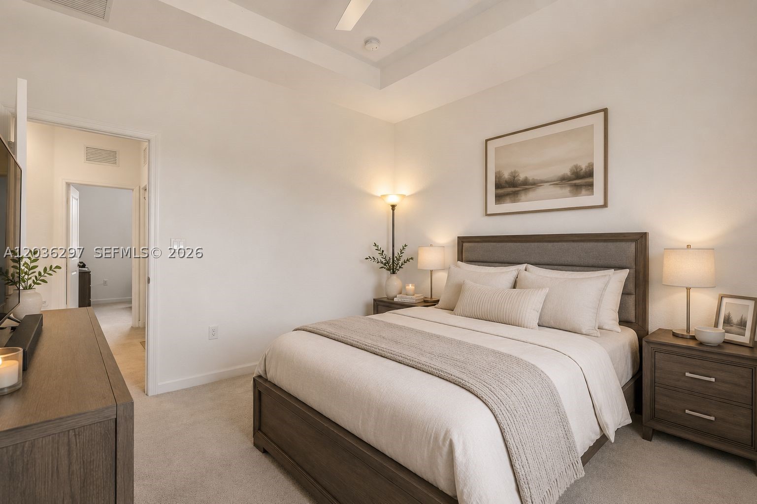 VISTA LAGO - Residential