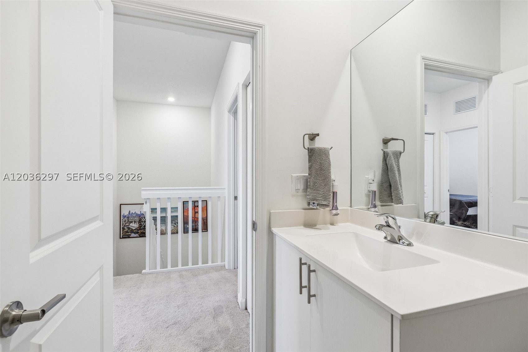 VISTA LAGO - Residential