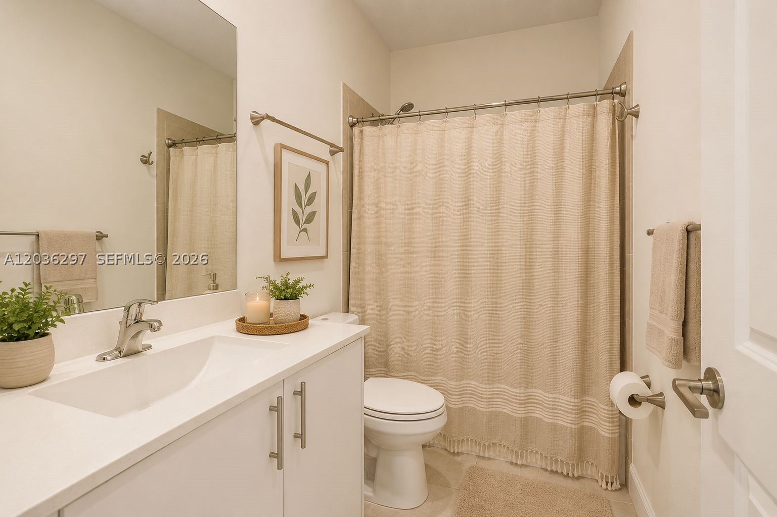 VISTA LAGO - Residential