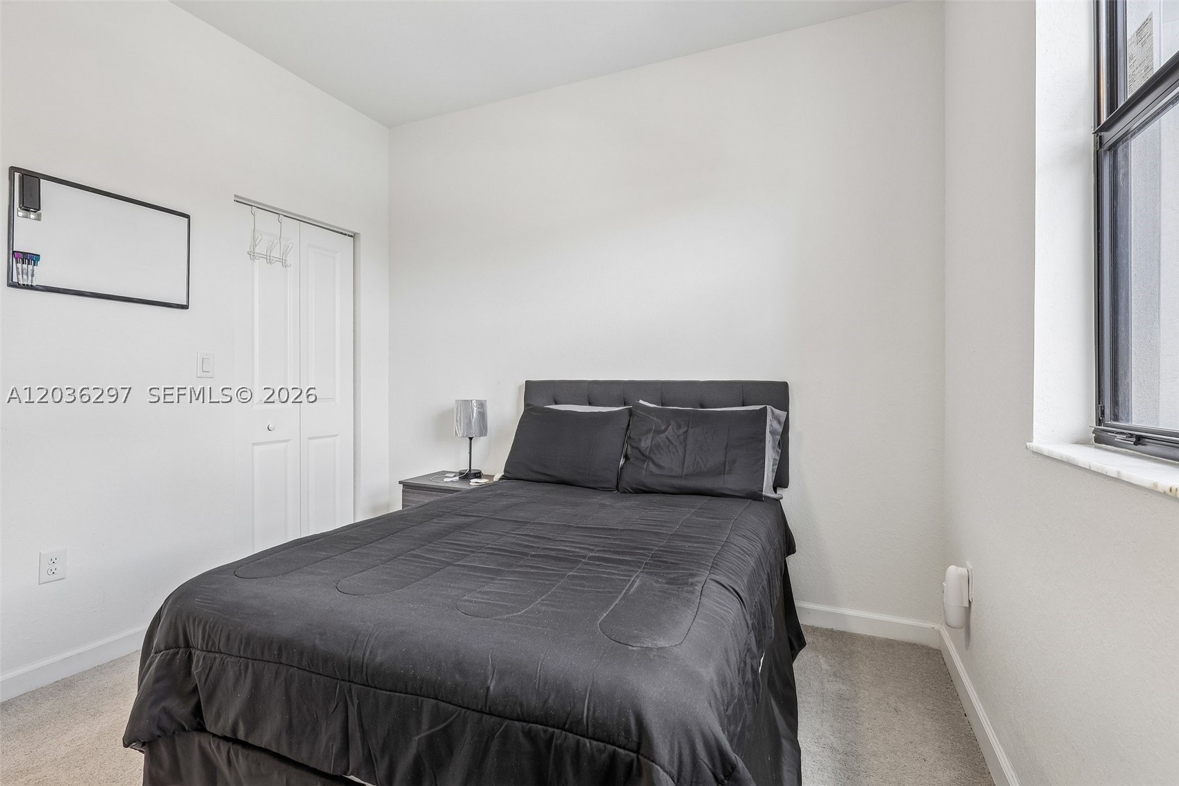 VISTA LAGO - Residential
