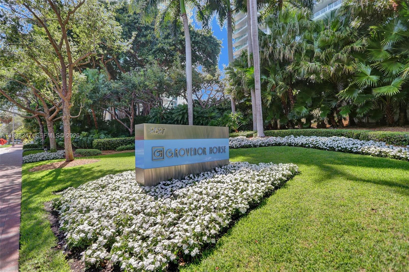 GROVENOR HOUSE CONDO - Residential