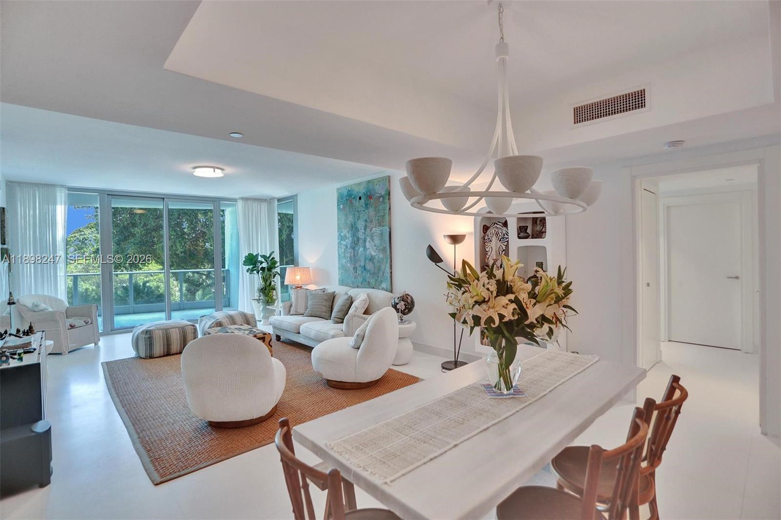Welcome to Grovenor House — Coconut Grove’s premier luxury residence. This exceptional two-bedroom, two-and-a-half-bath home offers a seamless blend of comfort, elegance, and style. Thoughtfully designed interiors showcase refined sophistication, while expansive windows fill the space with natural light. Set within a resort-style building, residents enjoy a full suite of world-class amenities, including concierge services, a state-of-the-art fitness center, spa, and more. Ideally situated in the heart of vibrant Coconut Grove, Grovenor House places you just moments from upscale shopping, fine dining, charming cafés, and the lush waterfront parks the Grove is known for.
Experience the ultimate in refined living — where timeless elegance meets modern luxury.