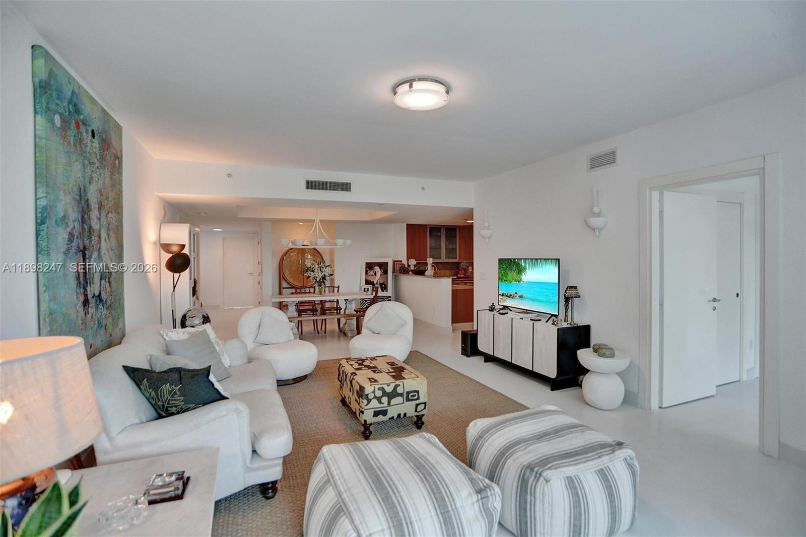 GROVENOR HOUSE CONDO - Residential