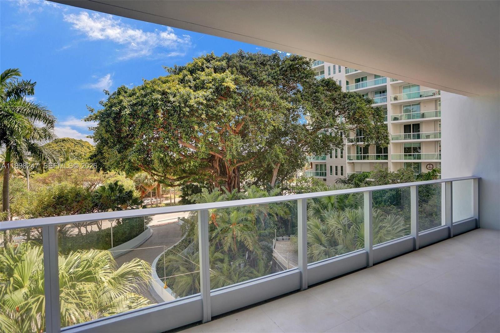 GROVENOR HOUSE CONDO - Residential