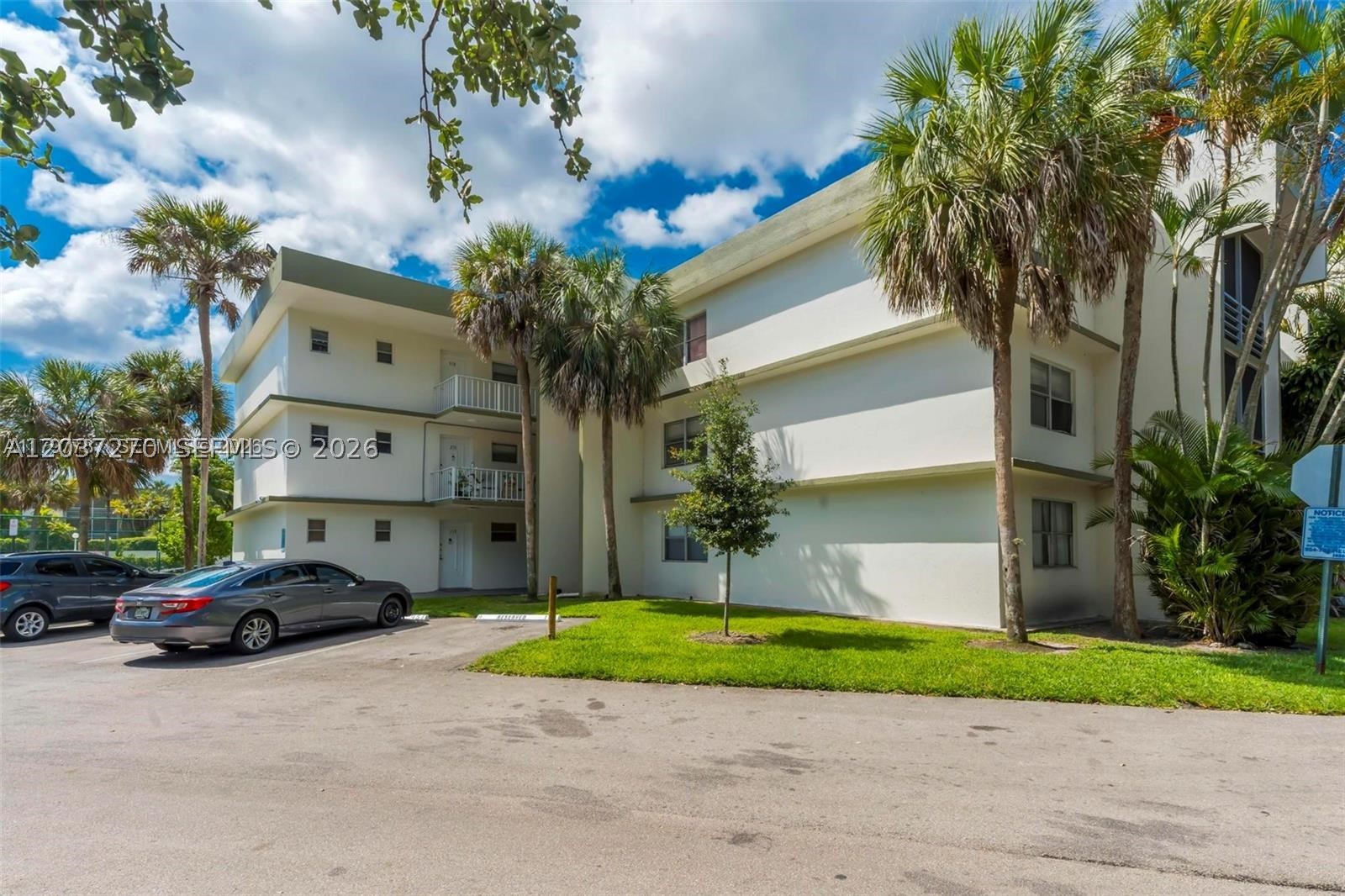 SPRINGCREST CONDO - Residential