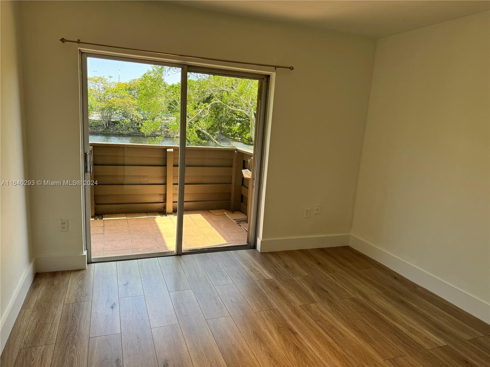 THE LEDGES CONDO - Residential Lease
