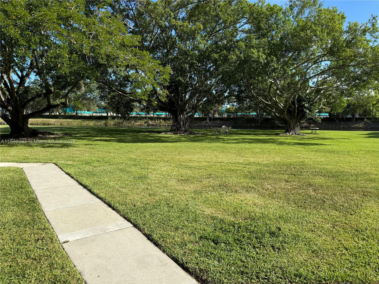 THE LEDGES CONDO - Residential Lease