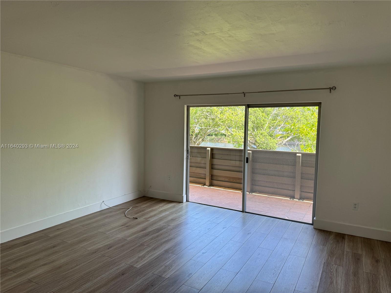 THE LEDGES CONDO - Residential Lease