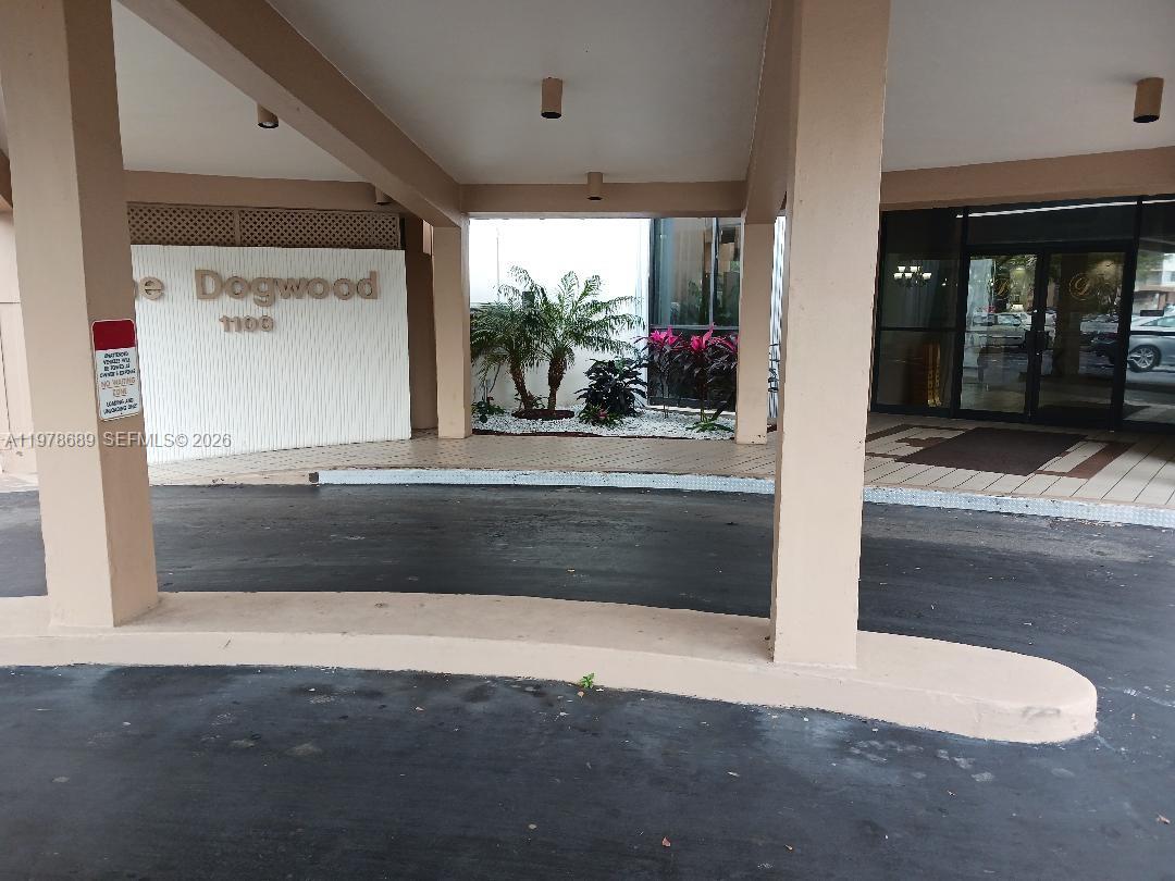 You've never felt so at Home when you walk into this 1 Bdrm 1 1.5 Ba lovely setting..920 sf..You're offered a Cozy kitchen with partial SS appliances..Laminate Tile thru out..This is a 55+ community with the youngest resident 19 yrs old..No pets..Community offers its own Legacy Park, Picnic area, BBQ, Exercise equipment, Tennis, Pickle Ball, Billard Rm, 4 Heated Pools and Sauna just to name a few...Association requires at least a 700 cs and 20% down...