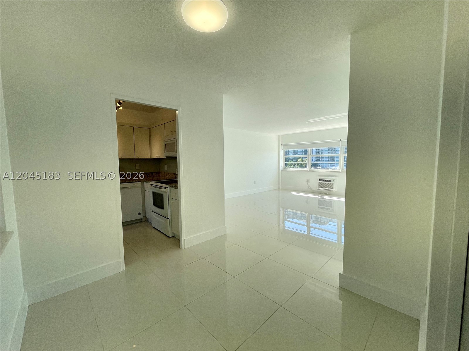 KINGS POINT IMPERIAL COND - Residential Lease