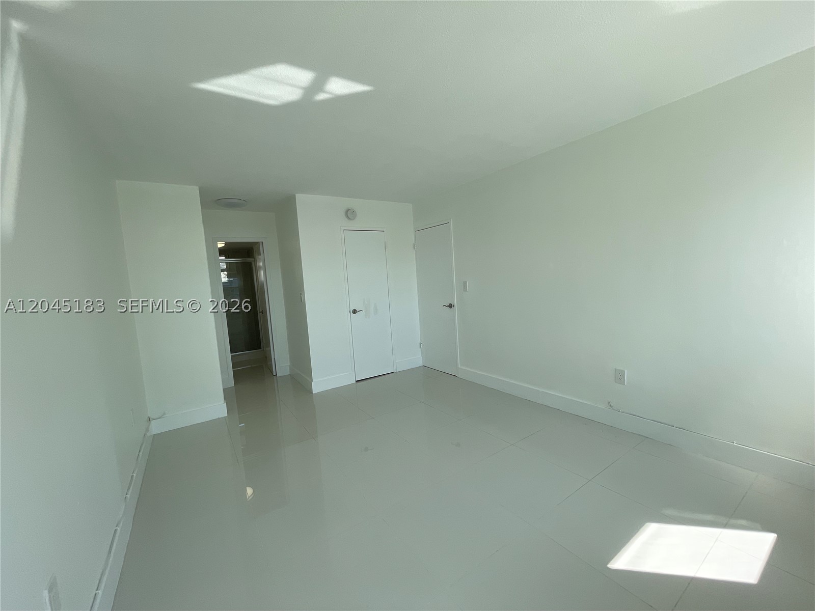 KINGS POINT IMPERIAL COND - Residential Lease
