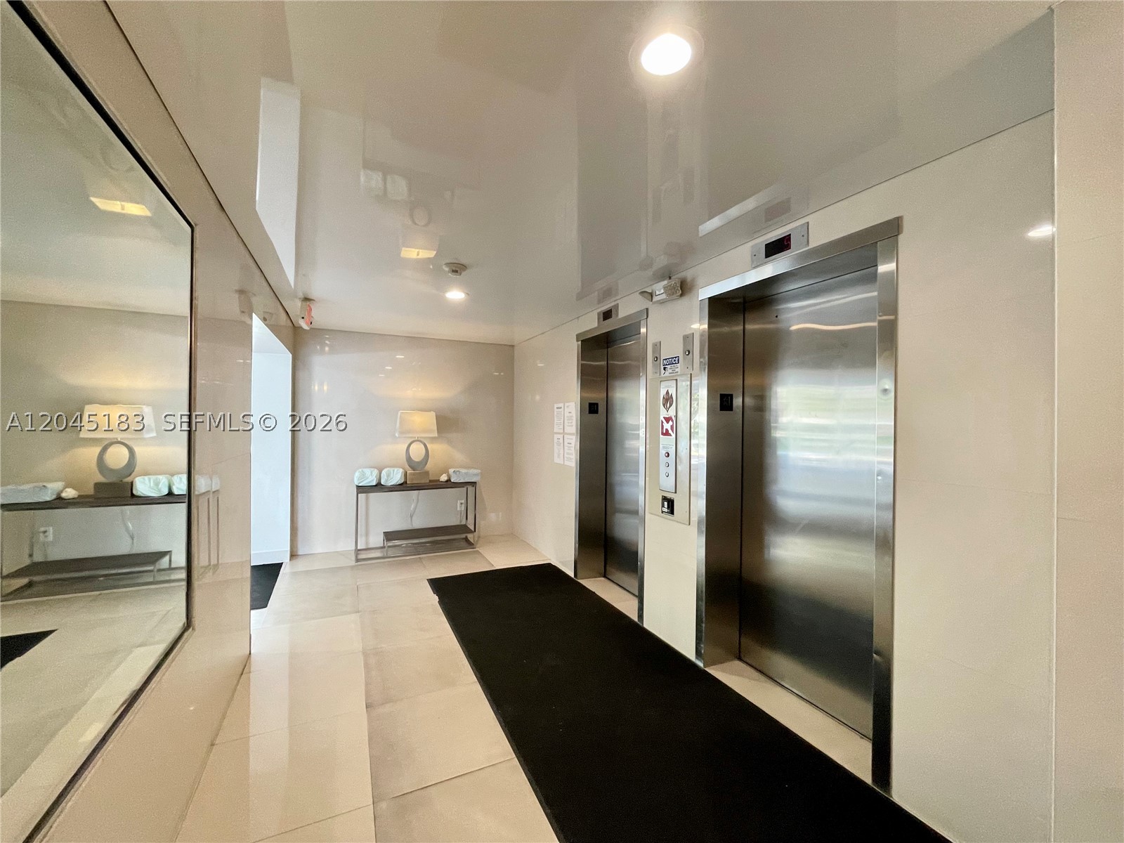 KINGS POINT IMPERIAL COND - Residential Lease
