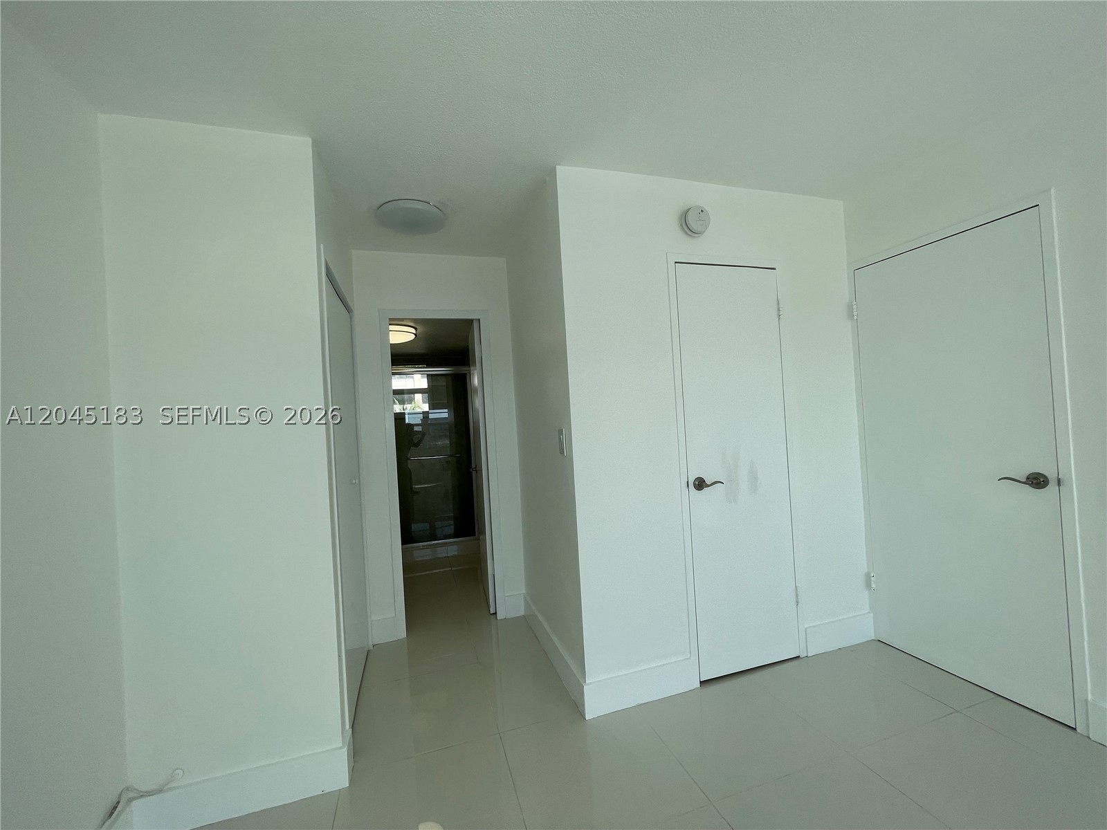 KINGS POINT IMPERIAL COND - Residential Lease