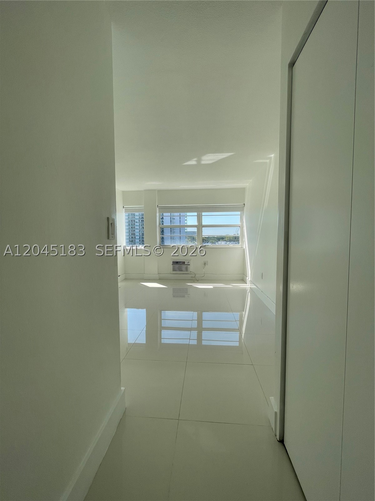KINGS POINT IMPERIAL COND - Residential Lease
