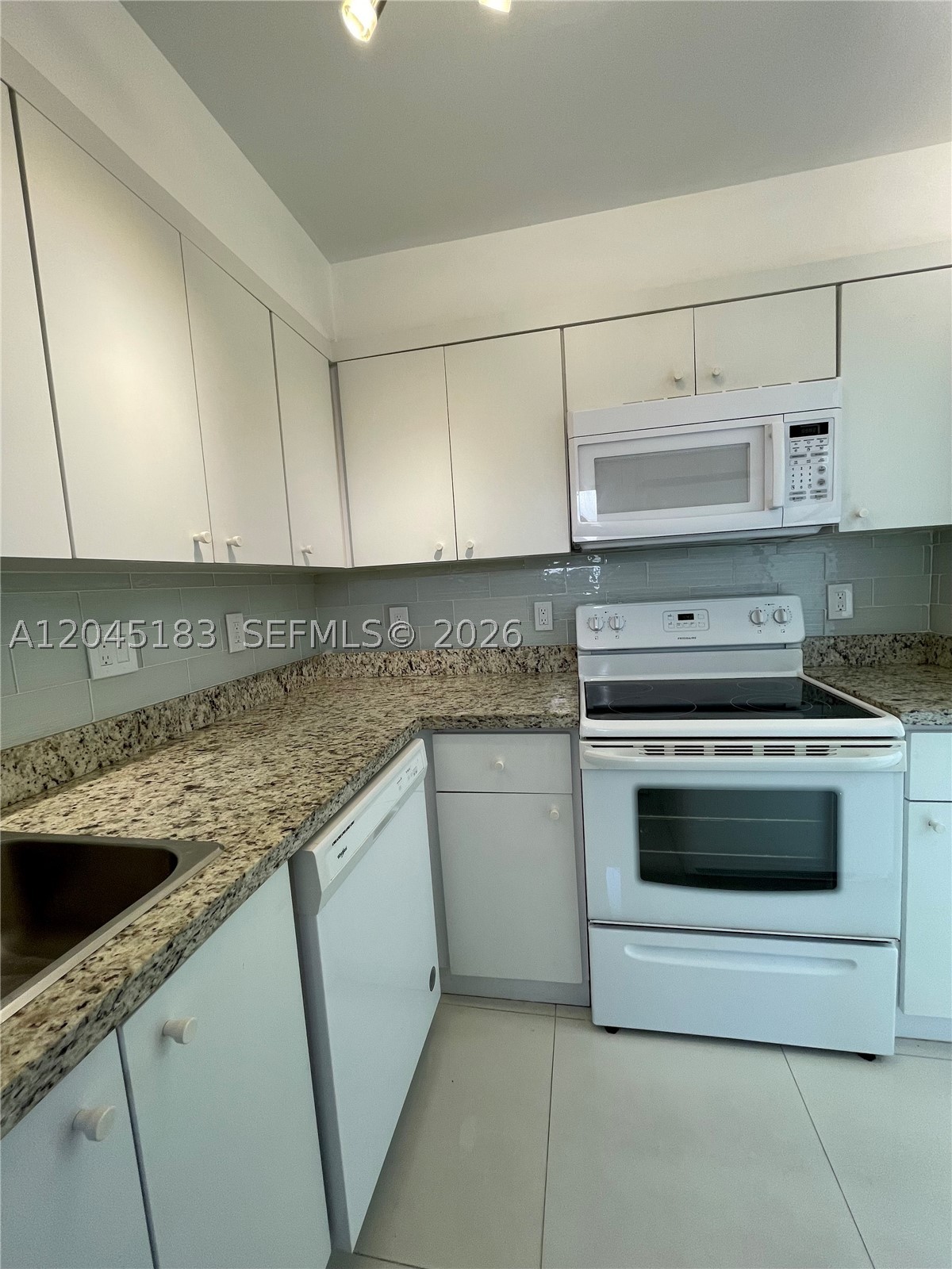 KINGS POINT IMPERIAL COND - Residential Lease