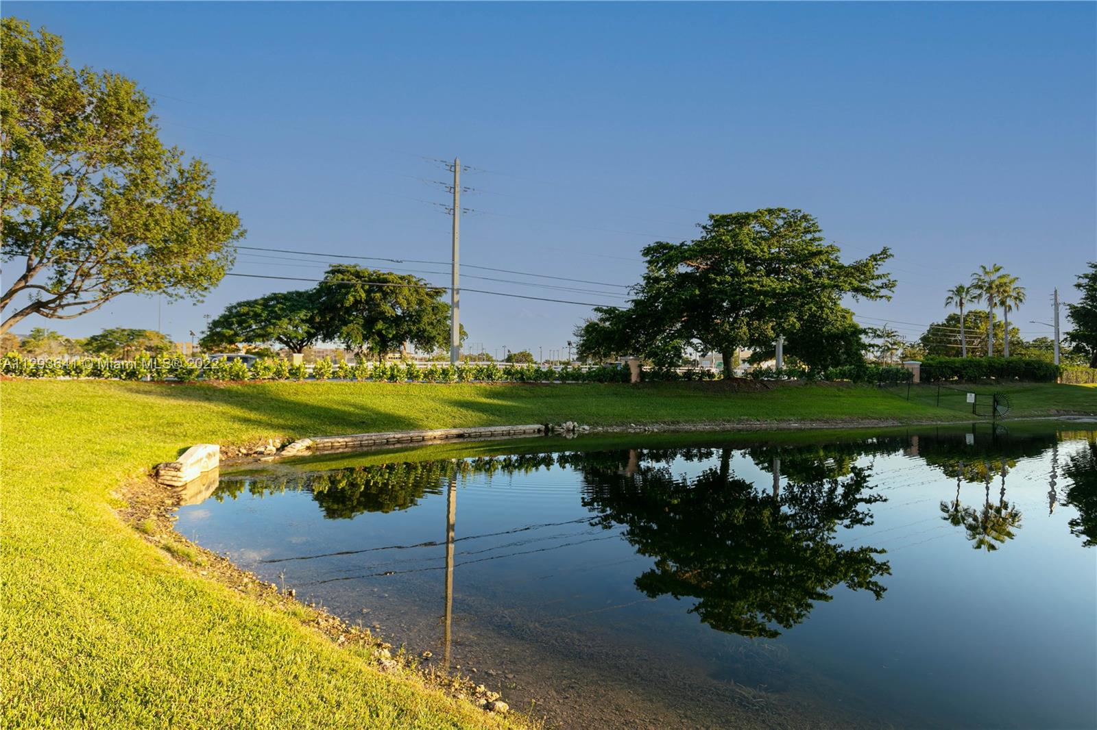 KINGS POINT COMMERCIAL PA - Residential