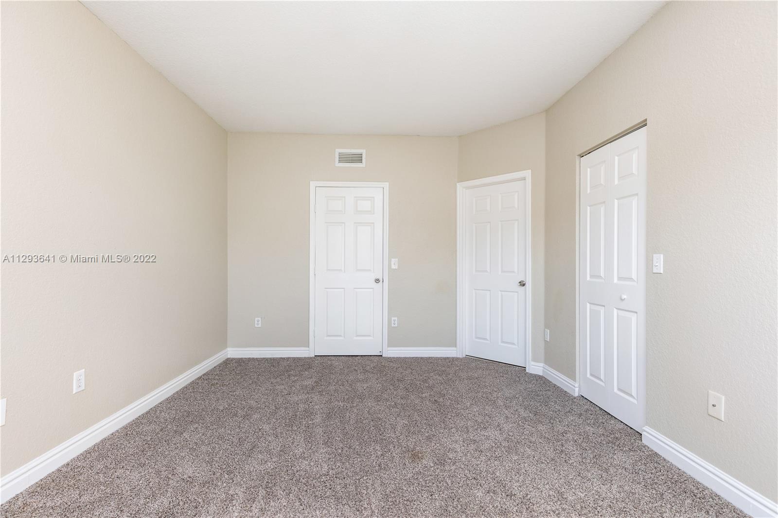 KINGS POINT COMMERCIAL PA - Residential